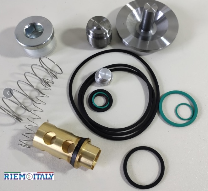 OIL STOP VALVE KIT + CV GA55/75 Riem International